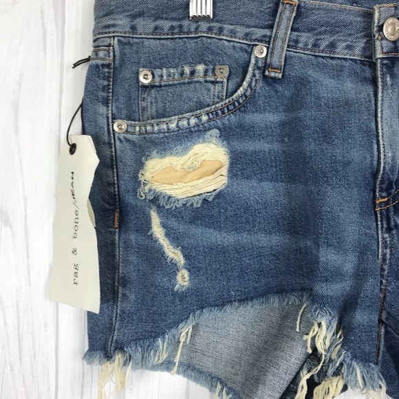 NEW Rag Bone Distress Denim Cut Off Short Size 29 - Picture 2 of 8